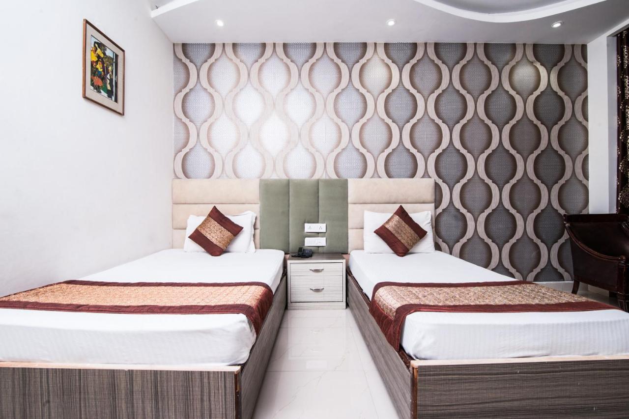 Capital O Orchid Garden Near Satyam Inox Patel Nagar