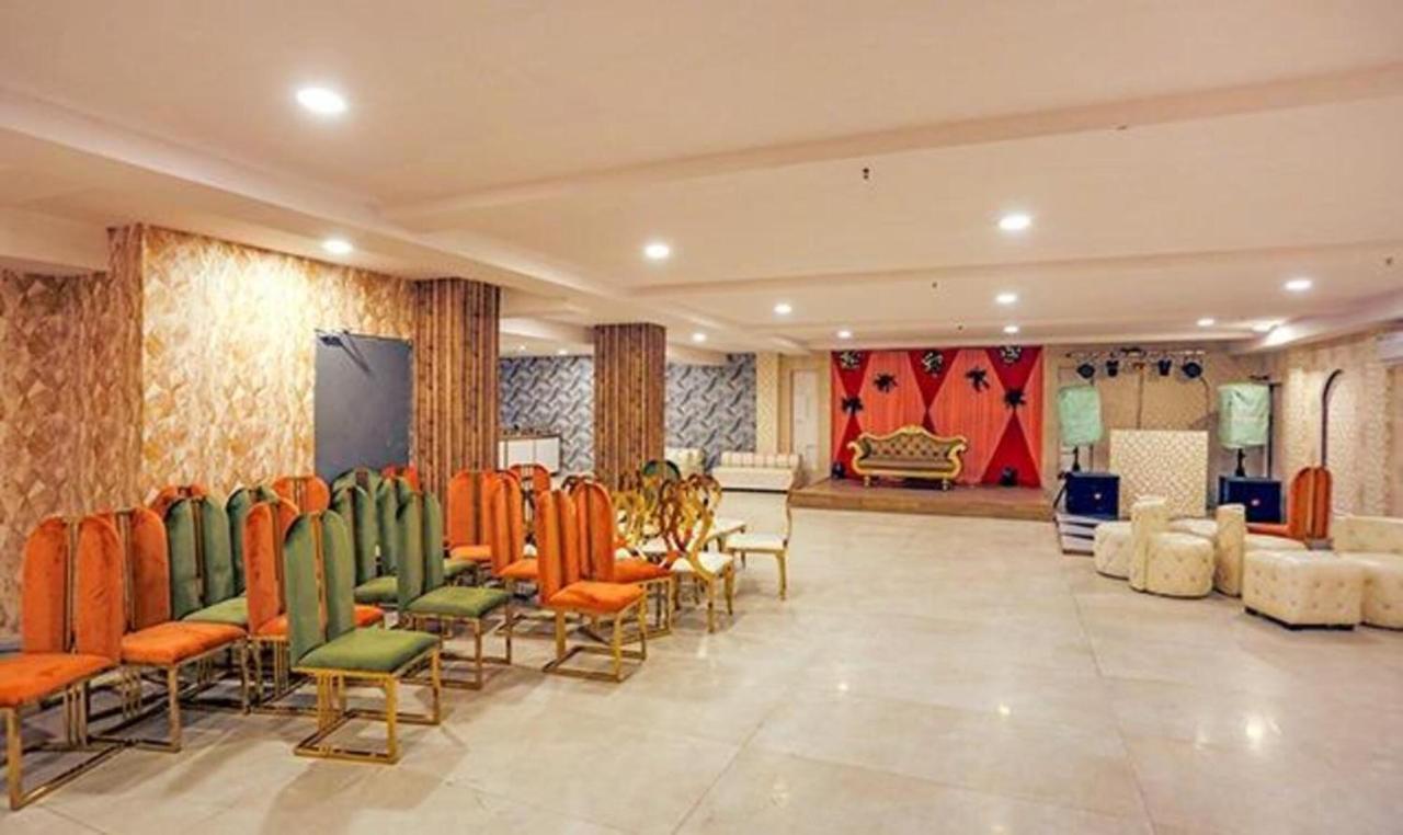 Fabhotel Aerosky Grand Hotel