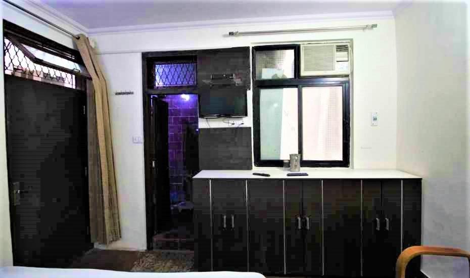 Central , Walk In Dargah & Markaz 3*