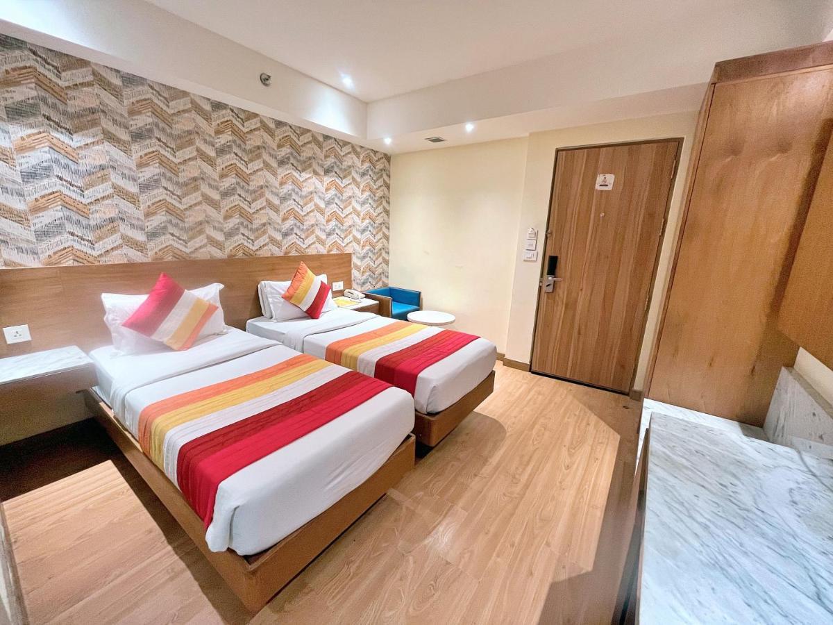 The Orion Plaza - Nehru Place Hotel 4*