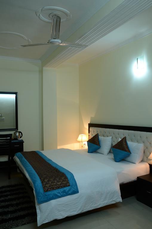 Global Radiance Hotel Nova Deli