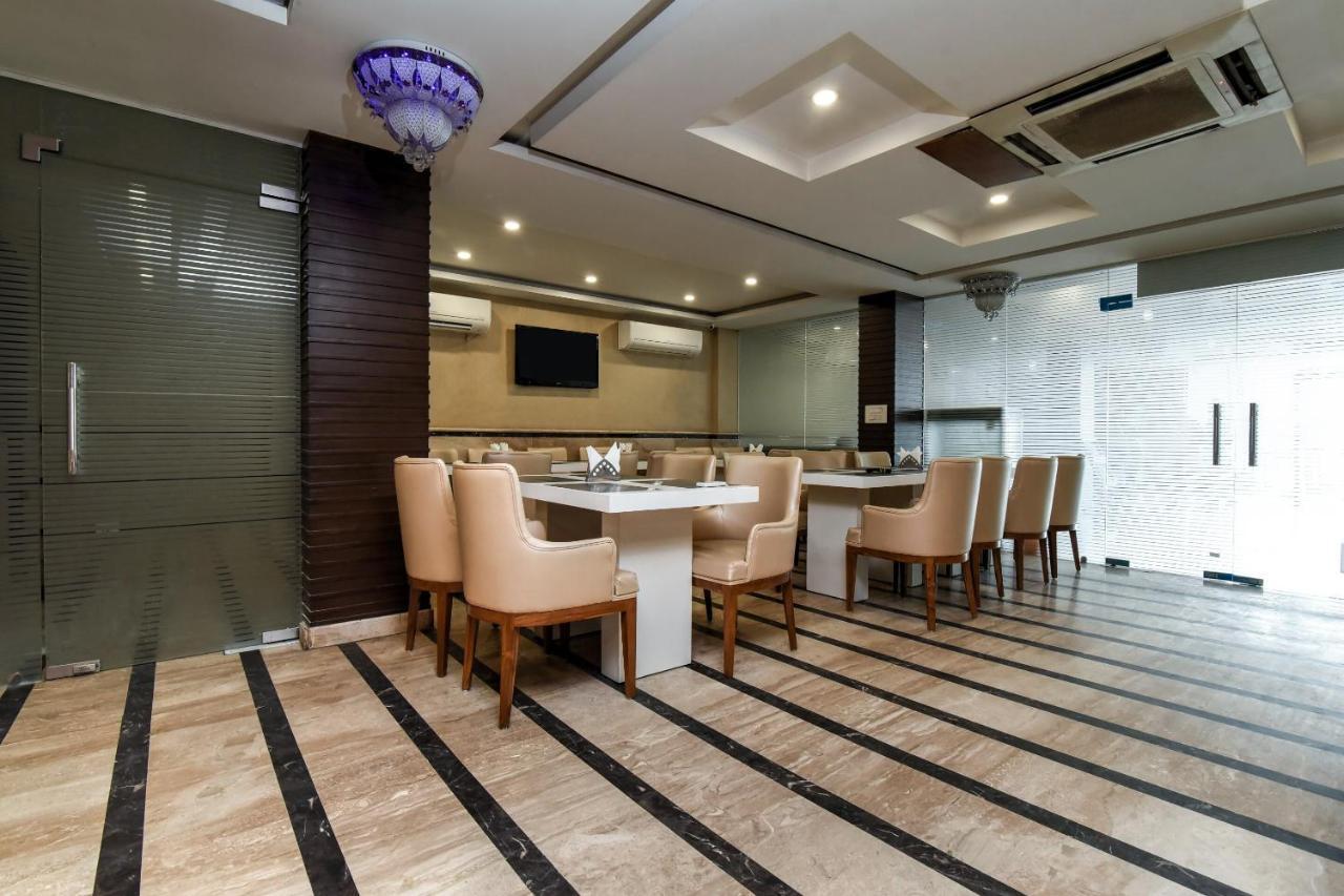 Hotel Capital O Corporate New Delhi