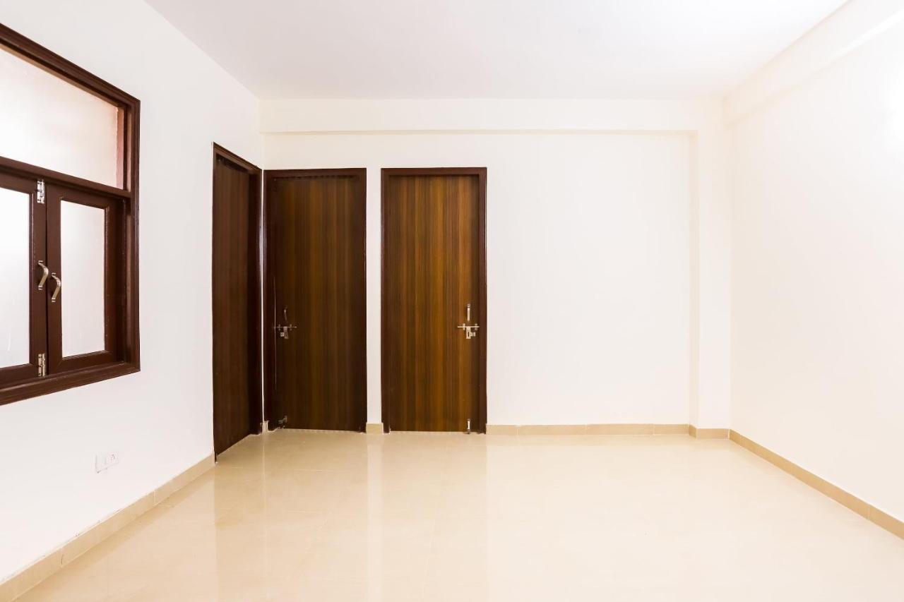 Oyo Royale Avenue Hotel 3*