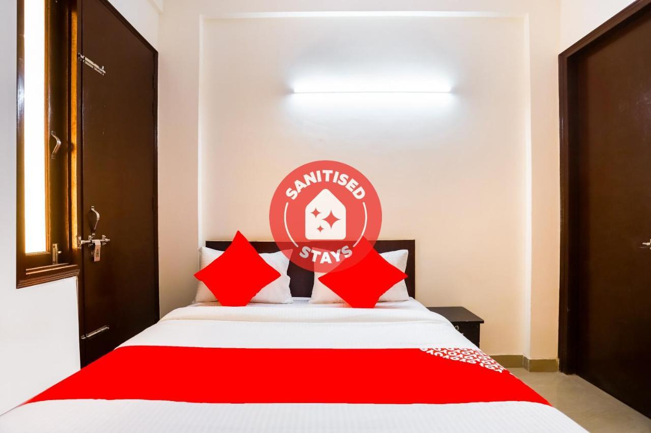 Hotel Oyo Royale Avenue 3*