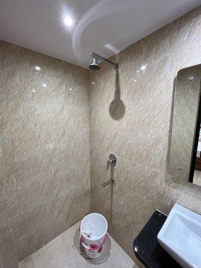 Mahalaxmi Deluxe Guest house