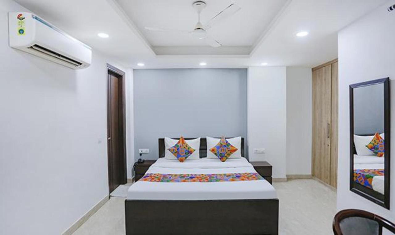 Hotel Fabexpress Dream Living