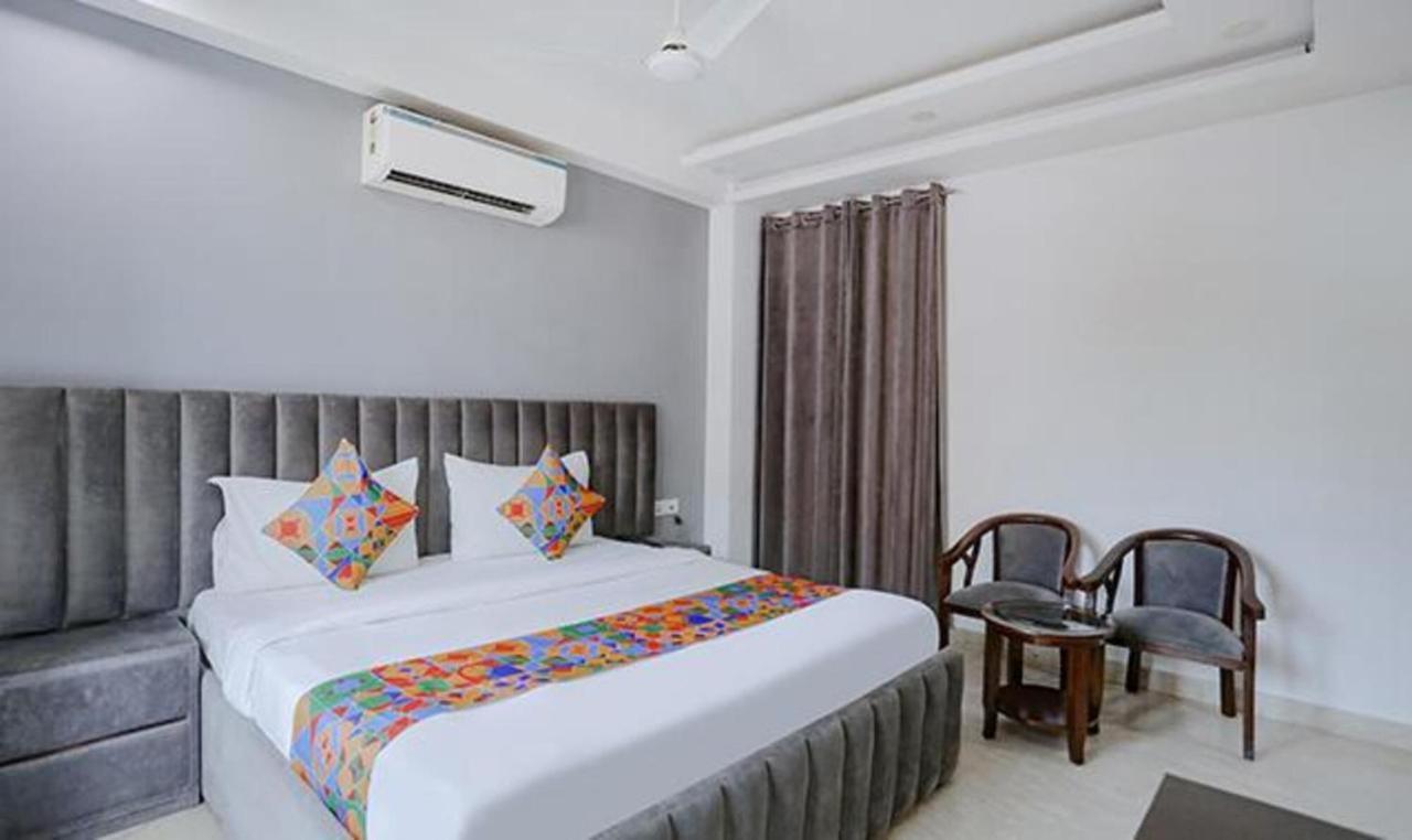 Fabexpress Dream Living Hotel 3*