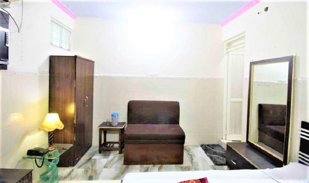 Central , Walk In Dargah & Markaz Guest house