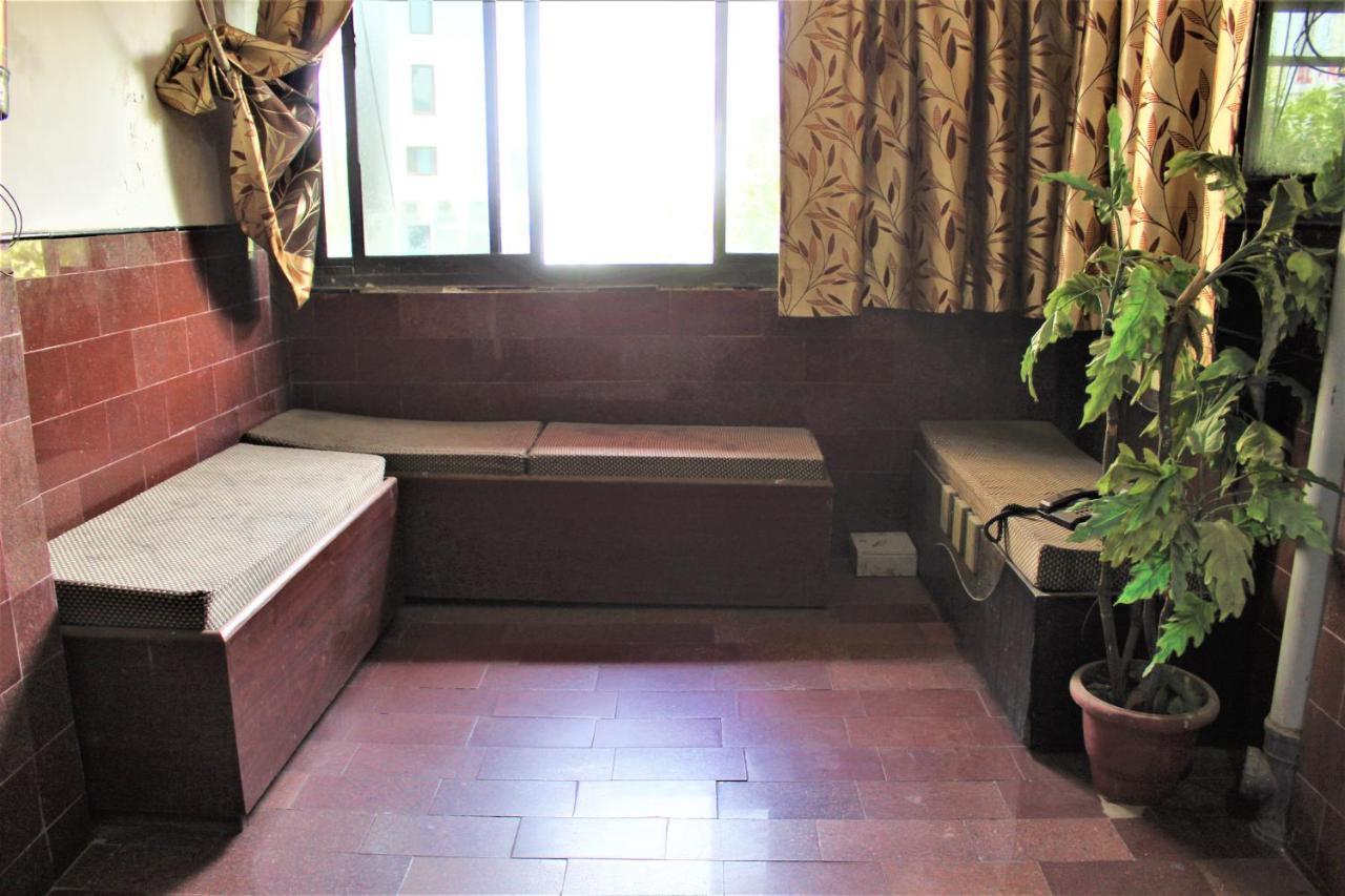 Central , Walk In Dargah & Markaz 3* New Delhi