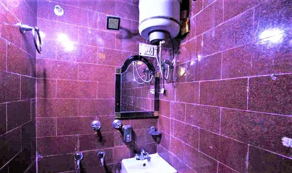 Central , Walk In Dargah & Markaz Guest house