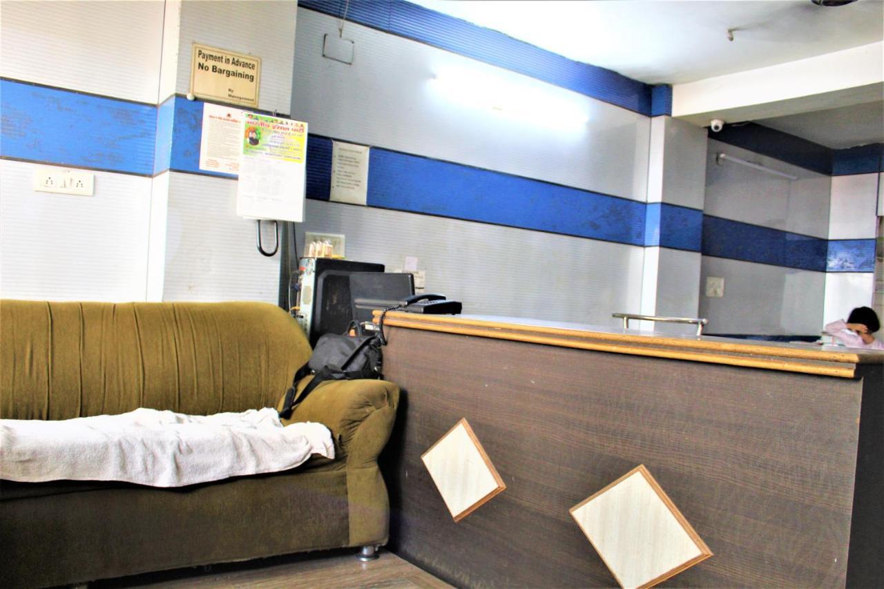 Guest house Central , Walk In Dargah & Markaz New Delhi