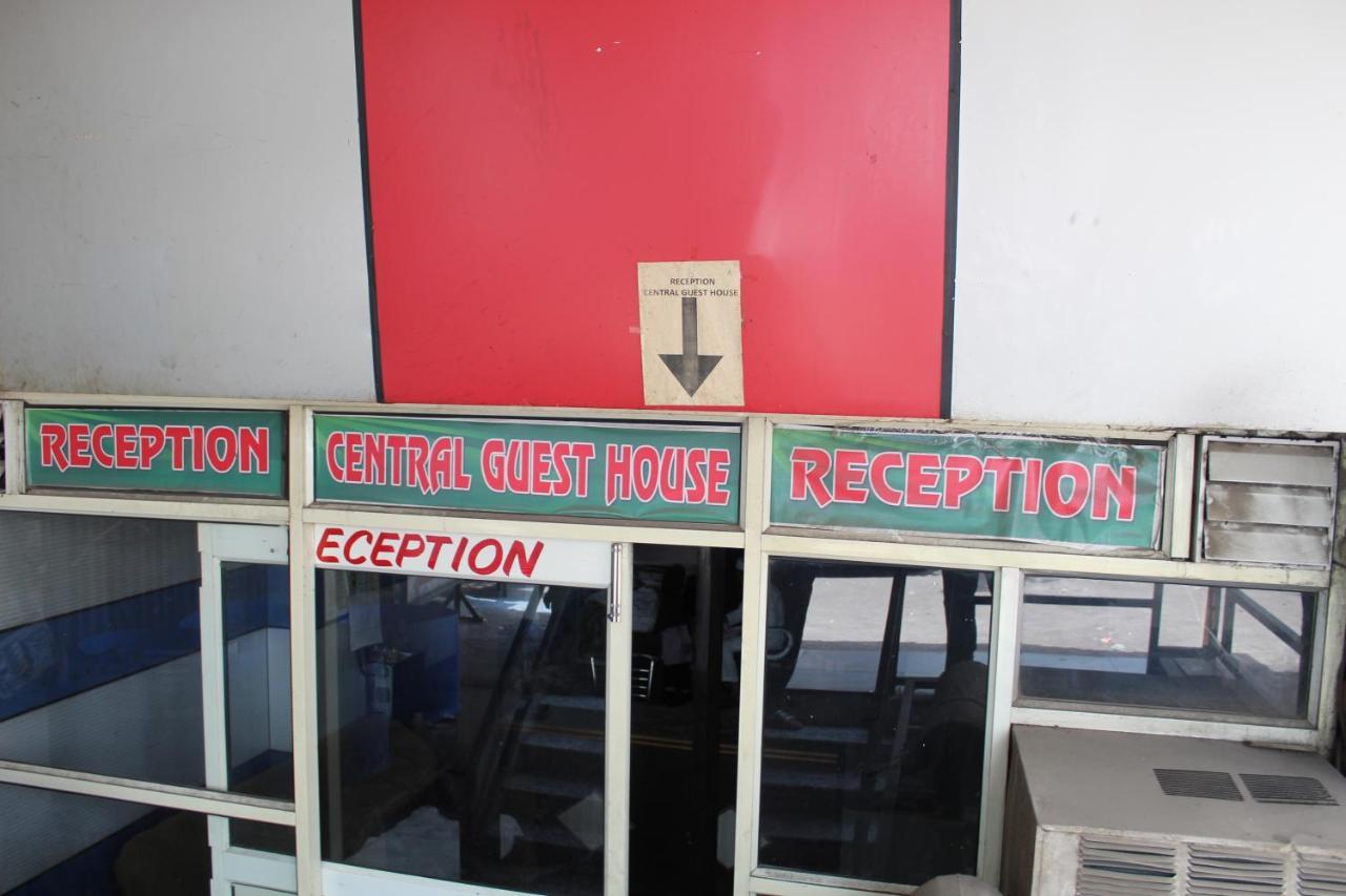 Central , Walk In Dargah & Markaz Guest house New Delhi