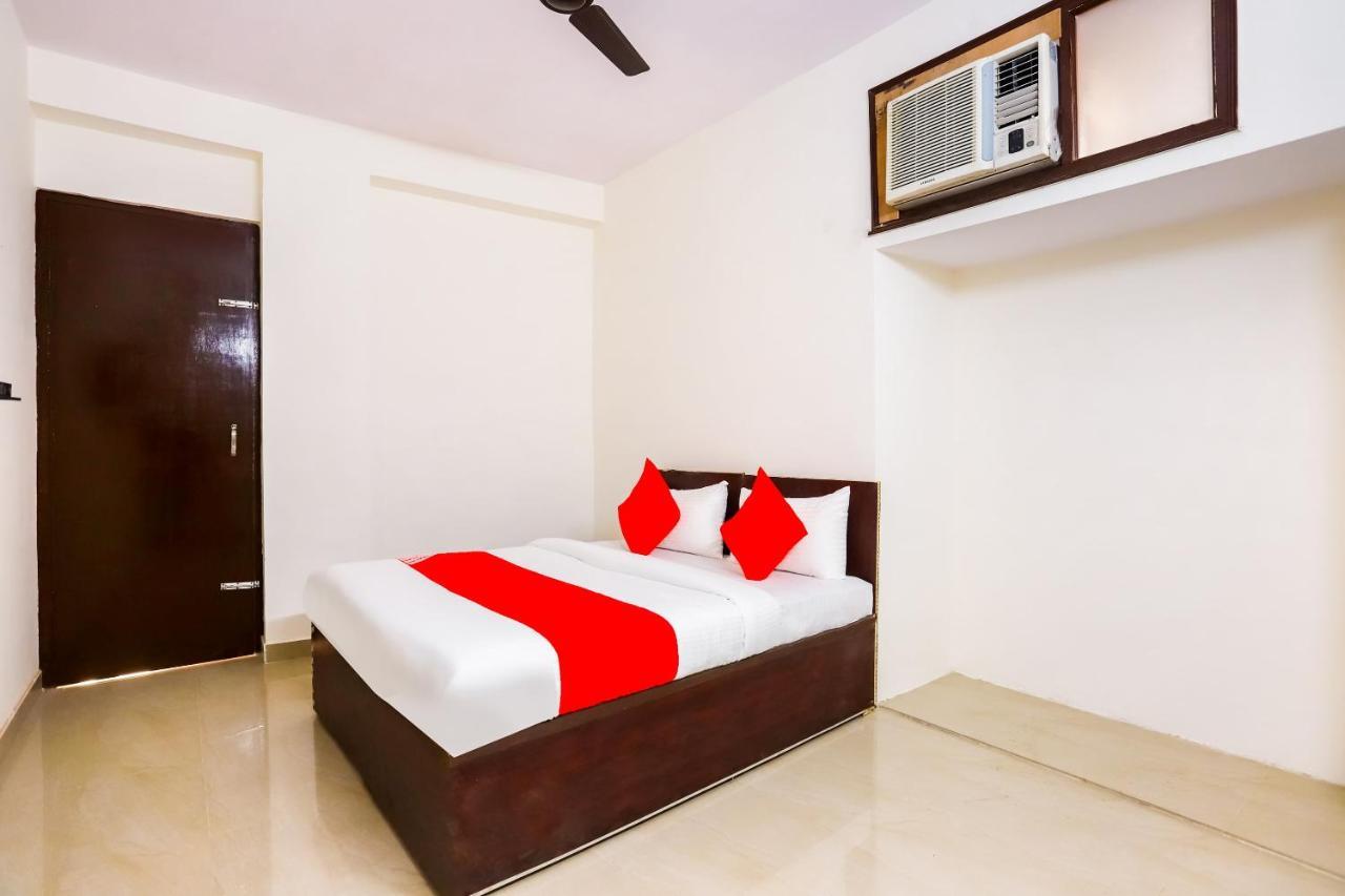 Hotel Oyo Royale Avenue