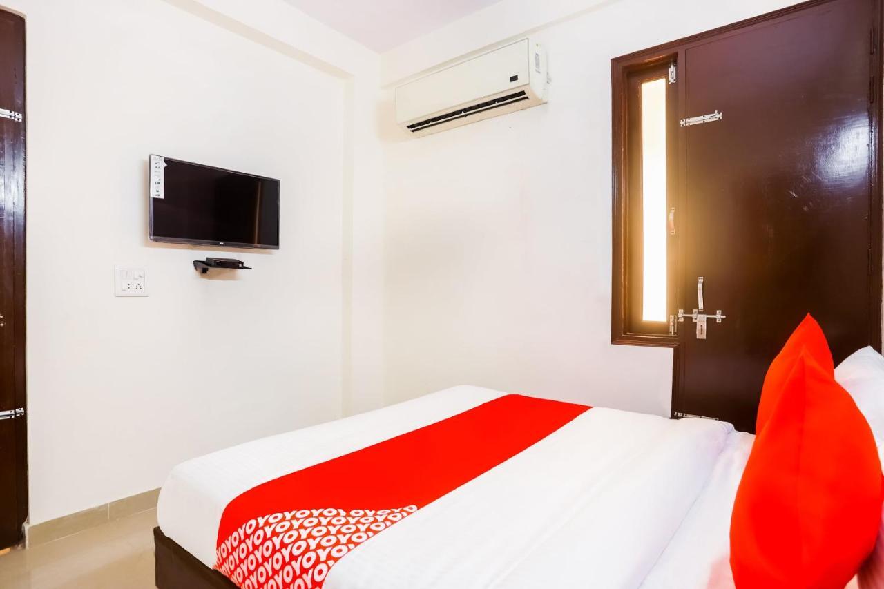 Oyo Royale Avenue 3* New Delhi