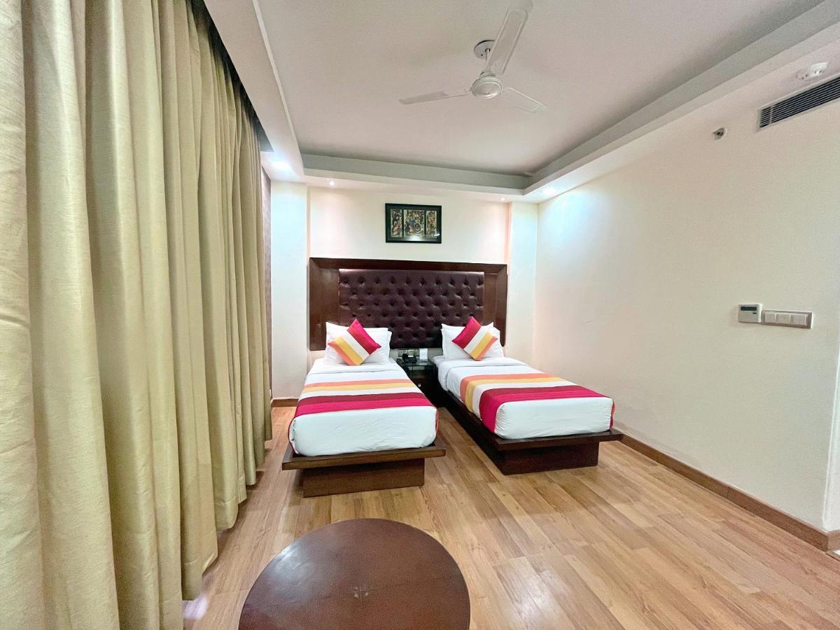 The Grand Orion - Kailash Colony Hotel