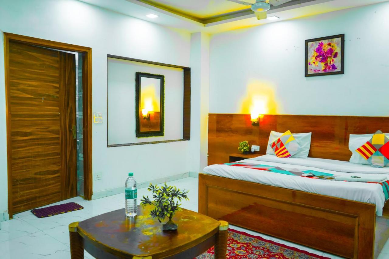 Guest house South Ex Golden New Delhi