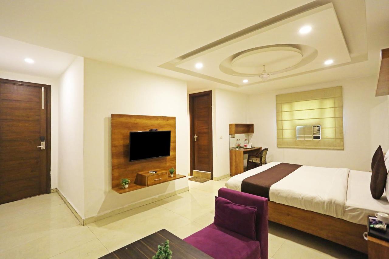 Hotel Grand Urban Luxury Near Delhi Airport