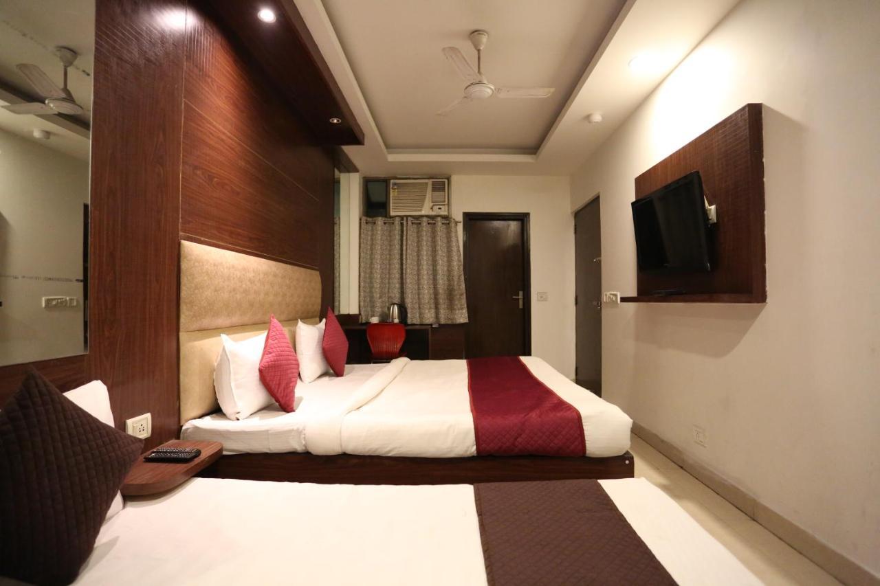 Grand Urban Luxury Near Delhi Airport