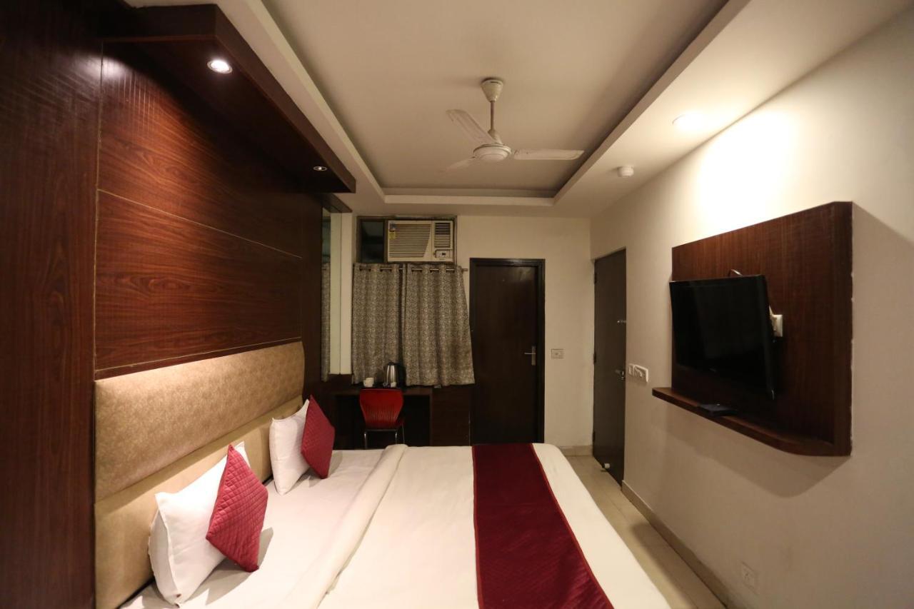 Hotel Grand Urban Luxury Near Delhi Airport Nova Deli