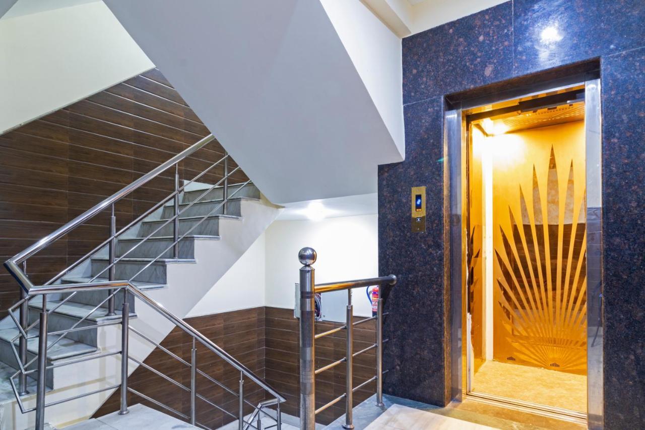 Dada Int. Dx Hotel 3*