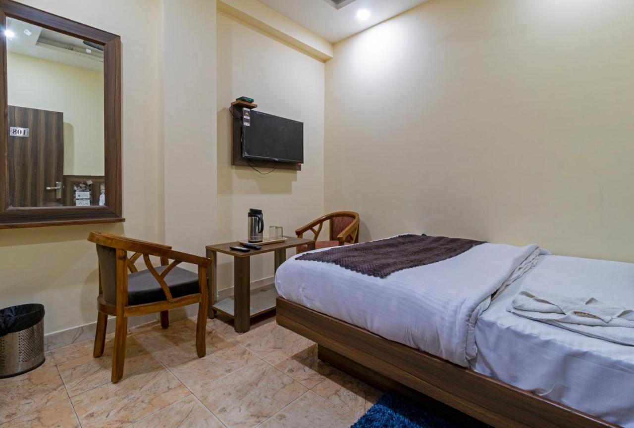 Dada Int. Dx Hotel