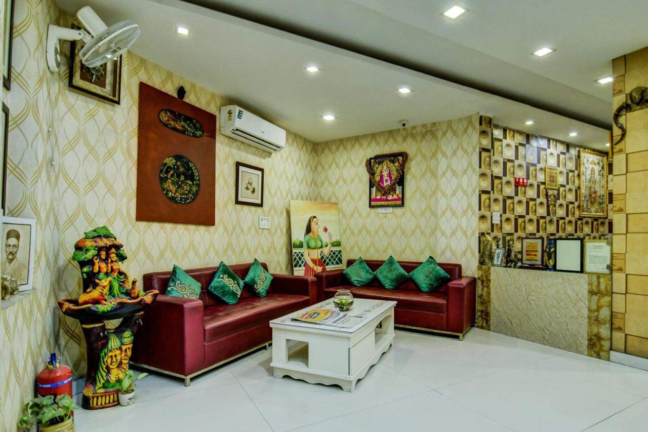Oyo Asko International Near Gurudwara Shri Bangla Sahib Hotel