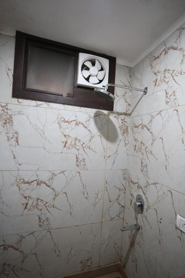 Hotel Grand Urban Luxury Near Delhi Airport Nova Deli
