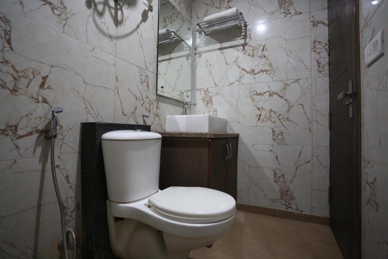 Hotel Sm Suits Near Delhi Airport-unit By Grand Urban Luxury New Delhi