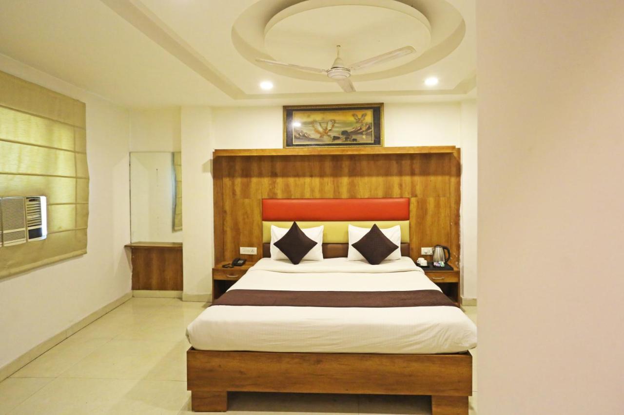 Grand Urban Luxury Near Delhi Airport