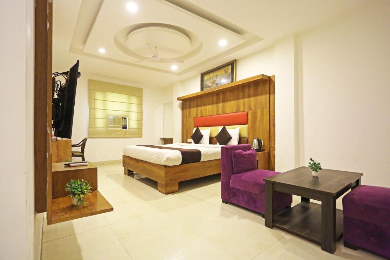 Hotel Grand Urban Luxury Near Delhi Airport
