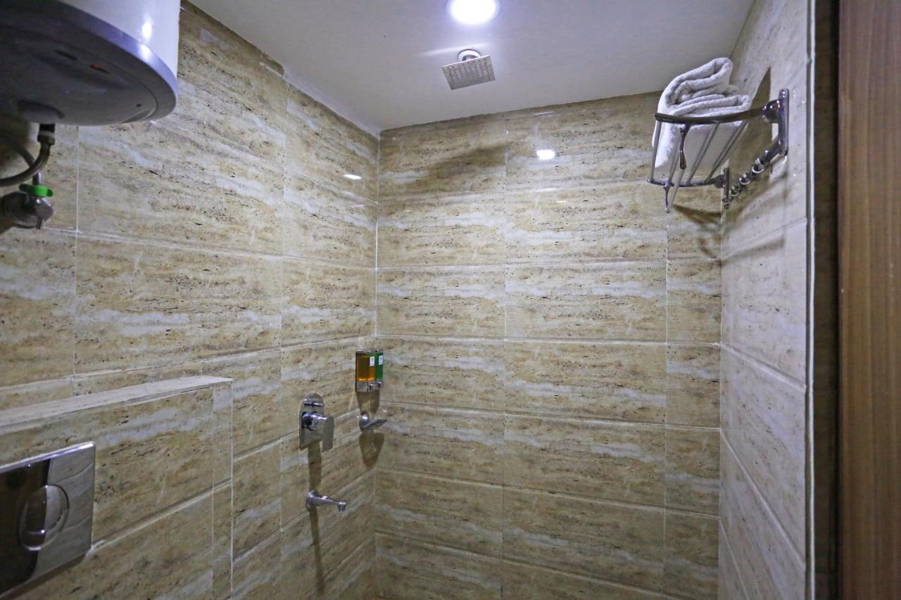 Hotel Grand By D'capitol Near Delhi Airport 4*