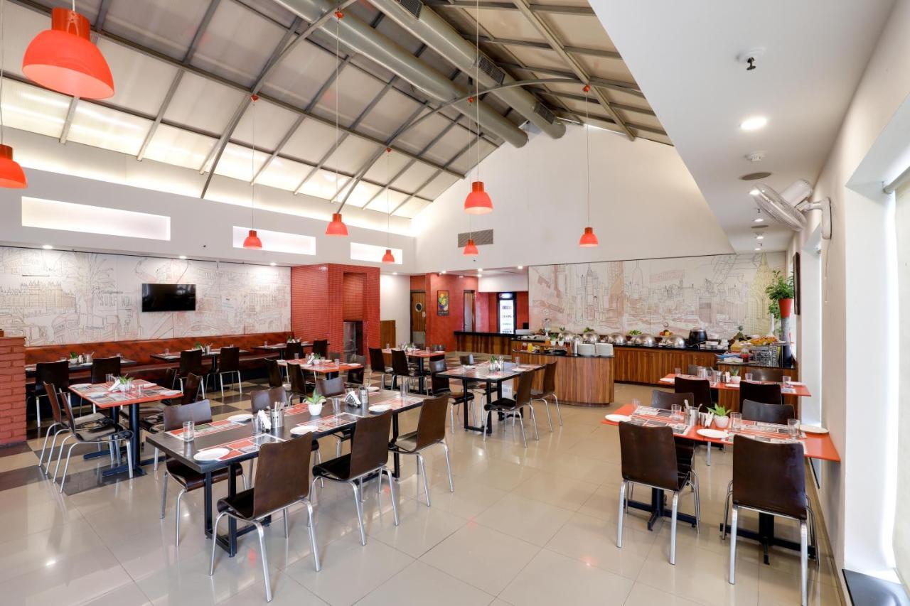 Red Fox By Lemon Tree Hotels, East Hotel