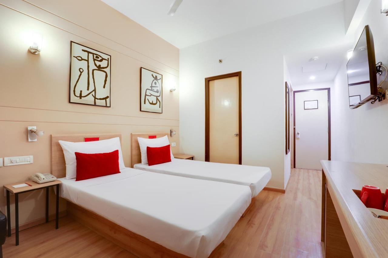 Red Fox By Lemon Tree Hotels, East 3* Delhi (National Capital Territory of India)
