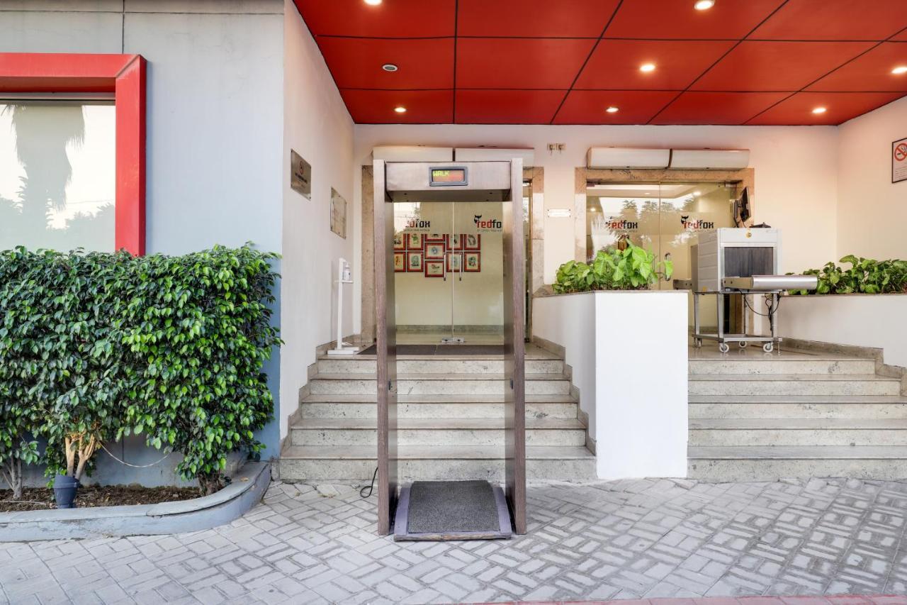Red Fox By Lemon Tree Hotels, East Delhi (National Capital Territory of India)