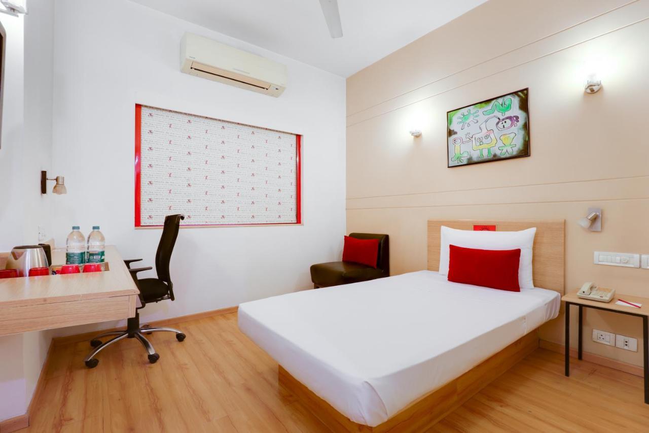 Red Fox By Lemon Tree Hotels, East Hotel 3*