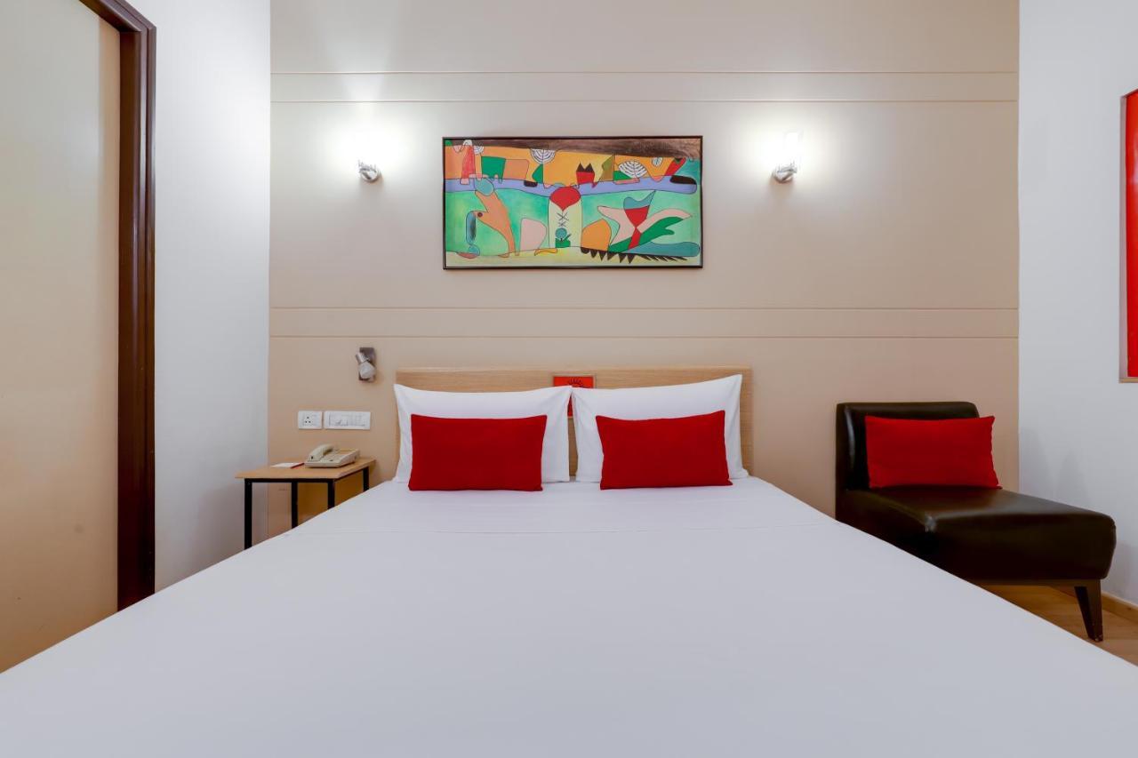 Hotel Red Fox By Lemon Tree Hotels, East