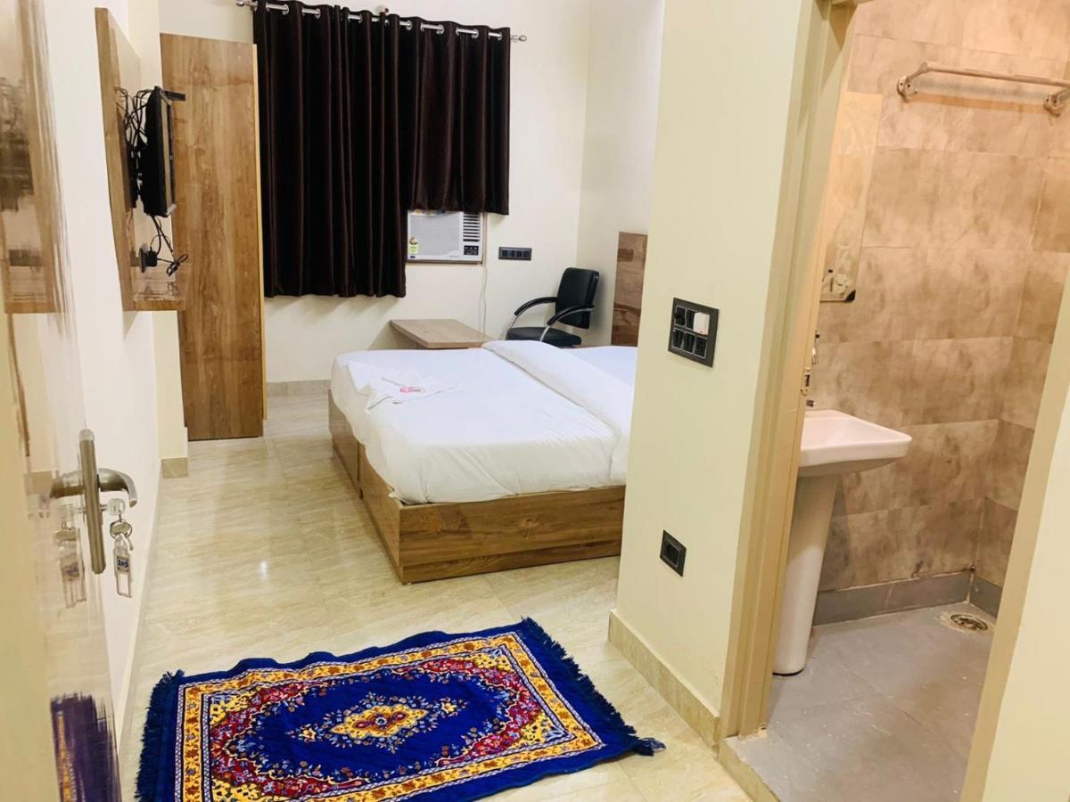 Hotel Shri Ram 2* New Delhi