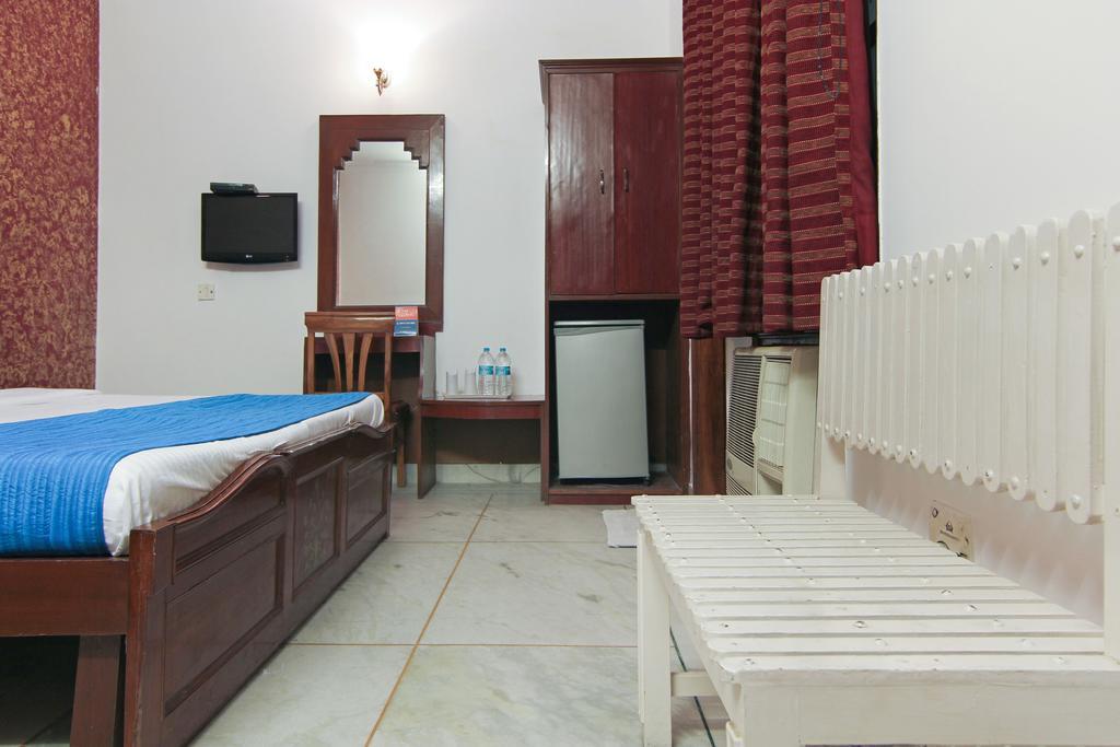 Rahul Palace 3*