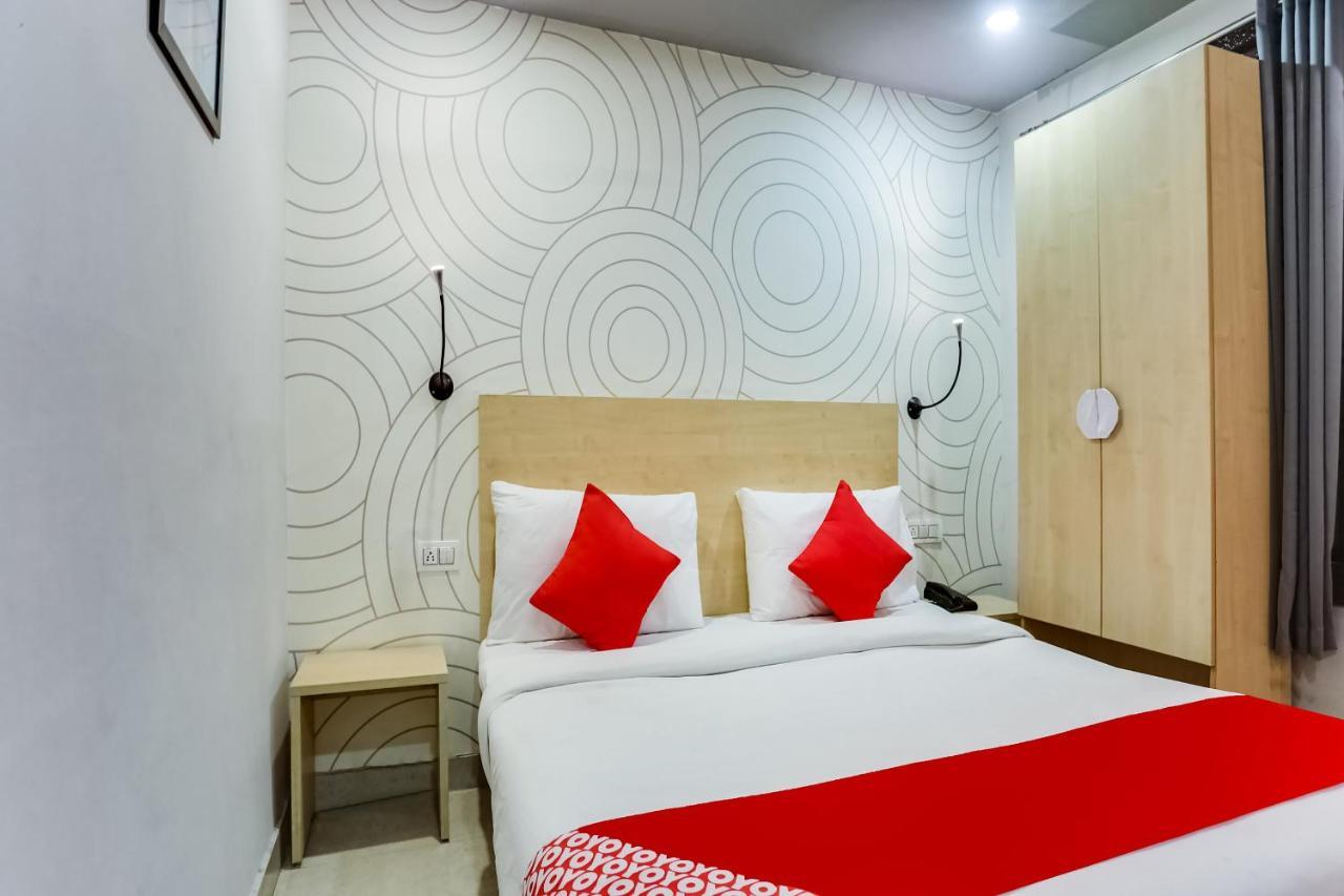 Flagship Royal Near Shahdara Metro Station 3*
