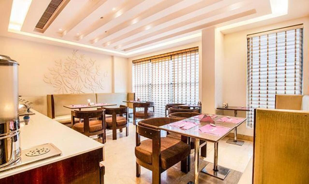 Jasmine Boutique Jasola Hotel 3*