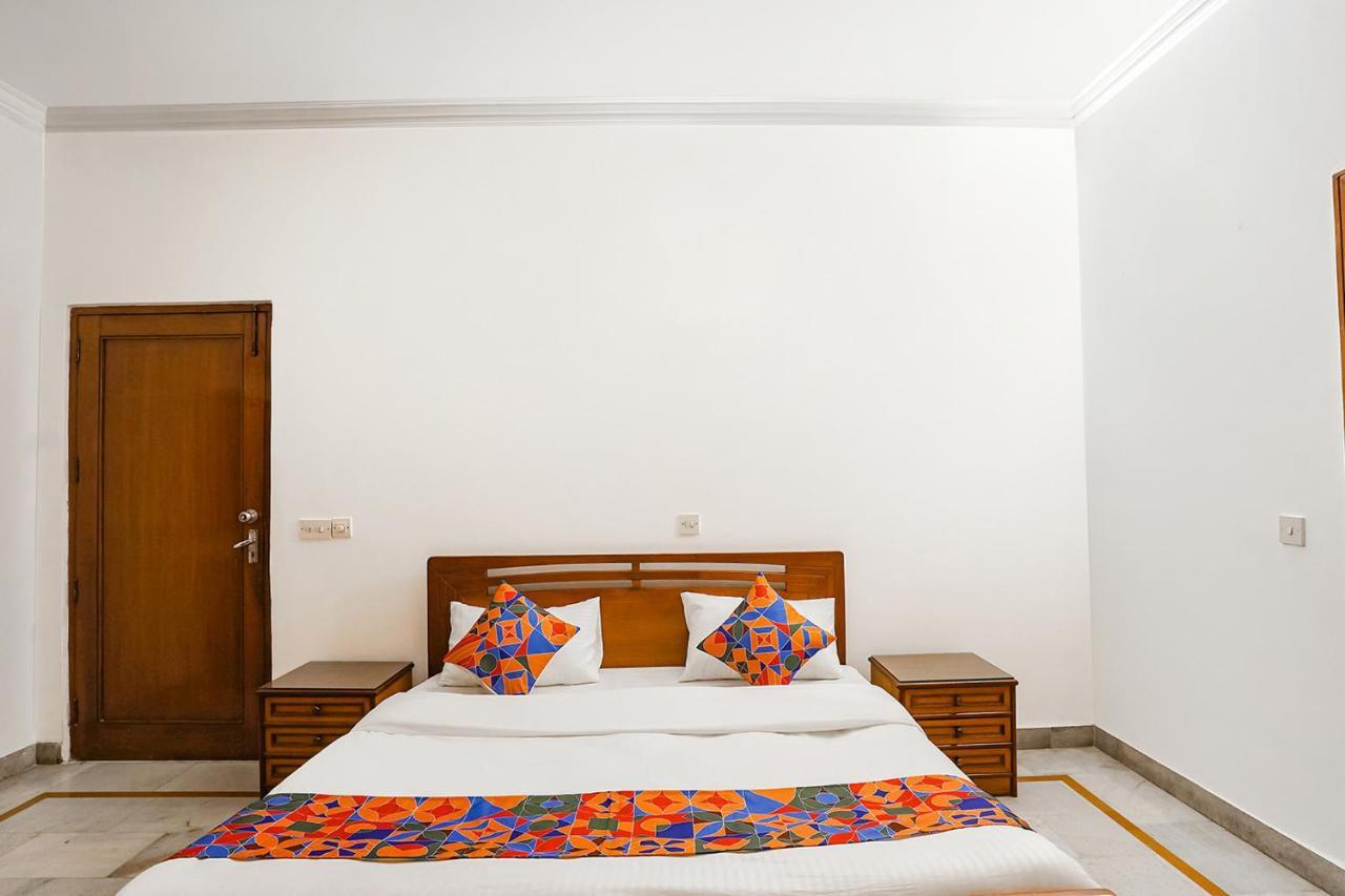 Fabexpress Goodwill Homes 3* New Delhi