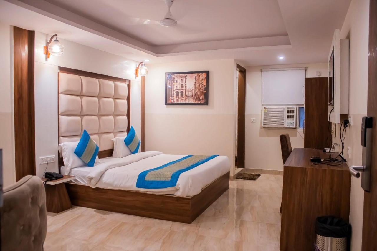 Airport Delhi International Airport 4* New Delhi