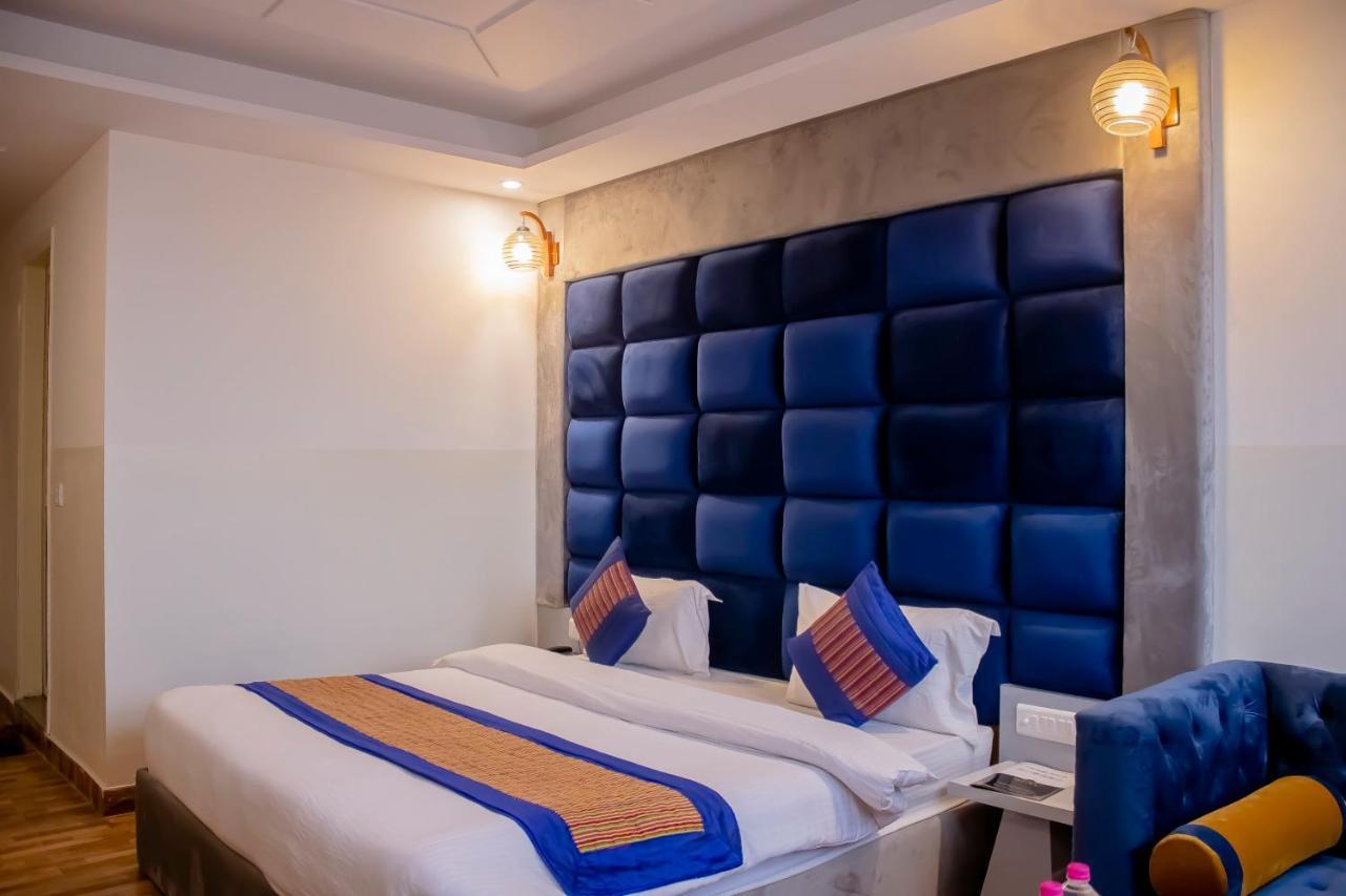 Hotel Airport Delhi International Airport