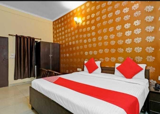 Hotel O Global 4*