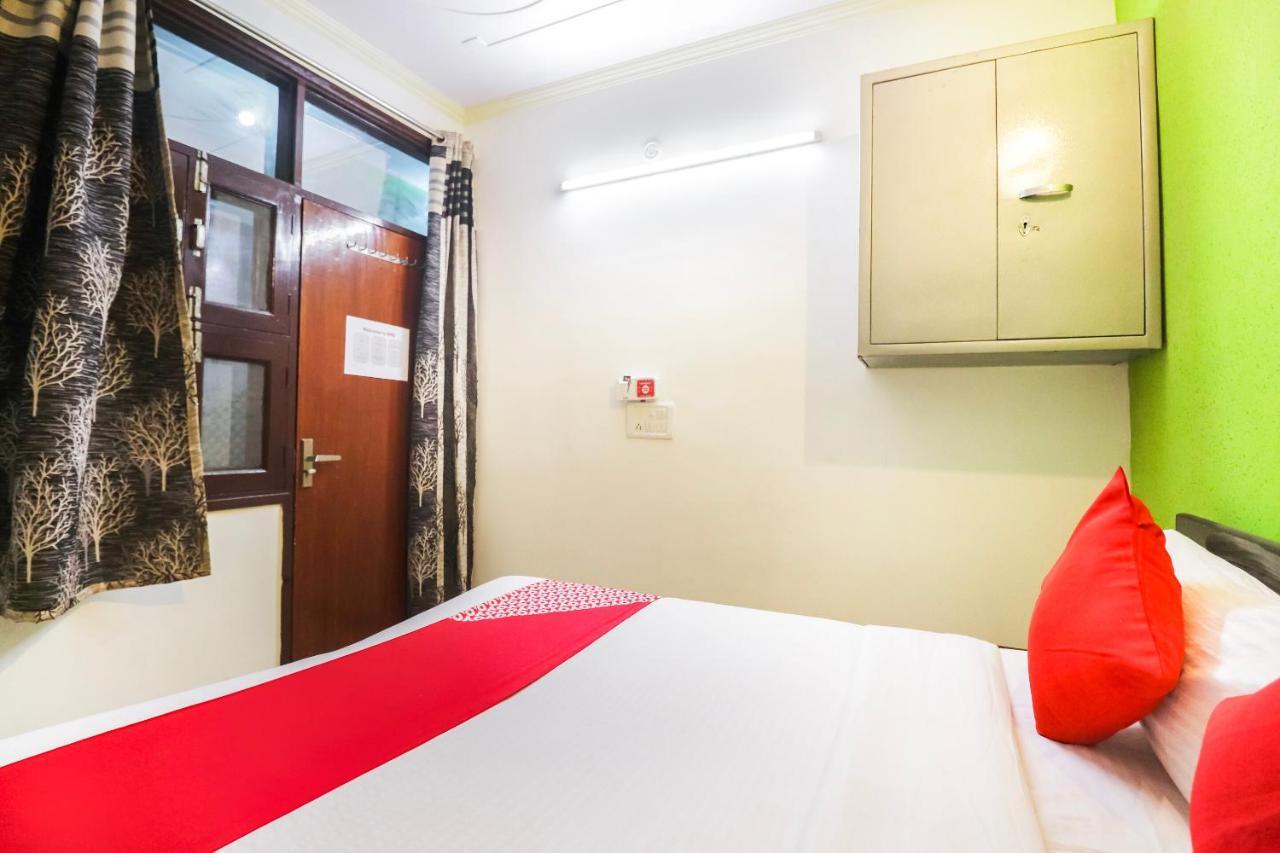 Oyo Florence Hotel 3*