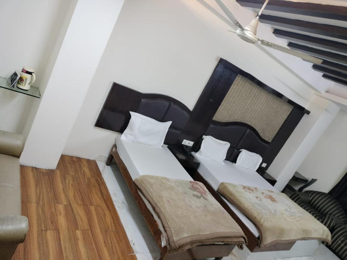 Hotel Crown Continental