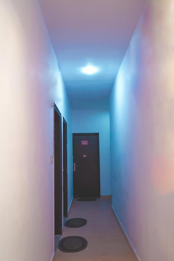 Lisa Homes - Dwarka Near Ramphal Chowk 3*