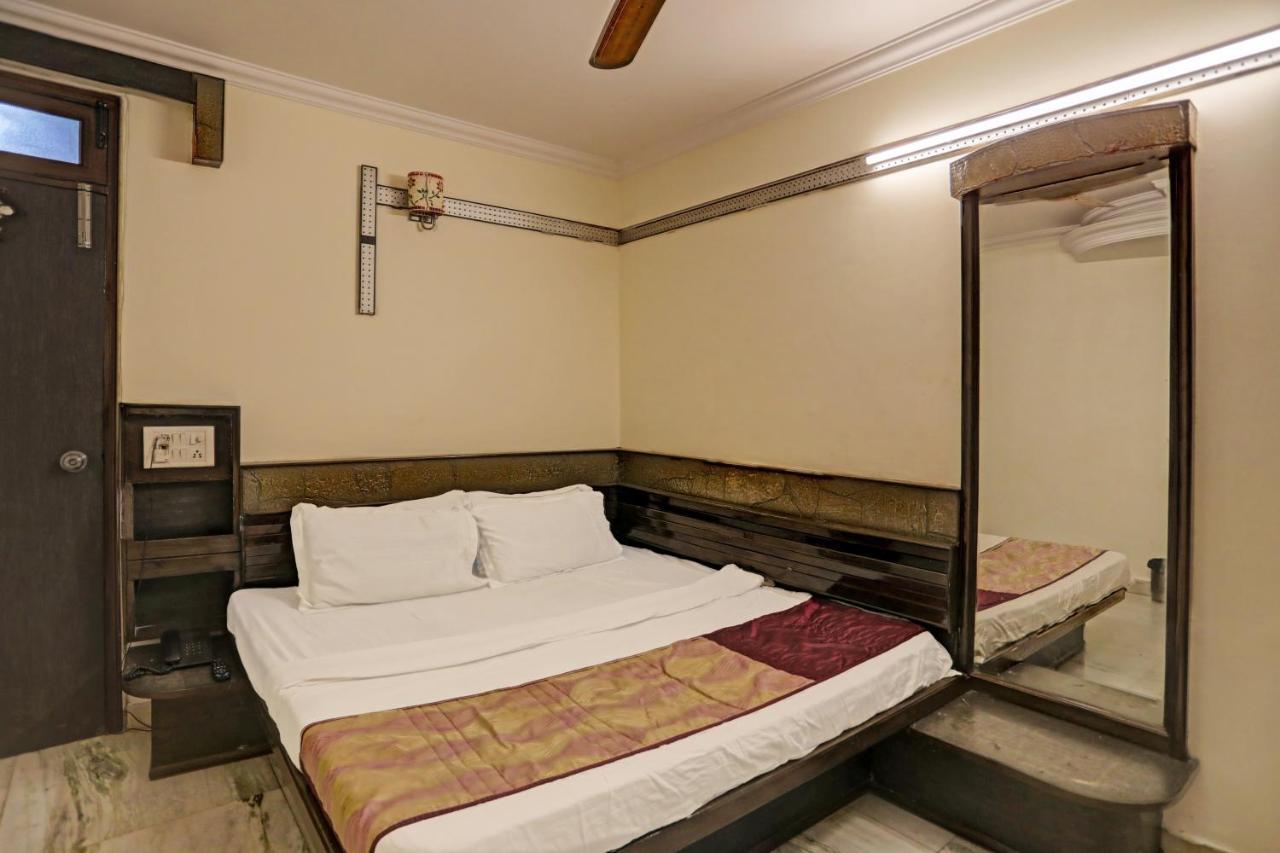 Hotel Fabstays-cottage Crown Plaza