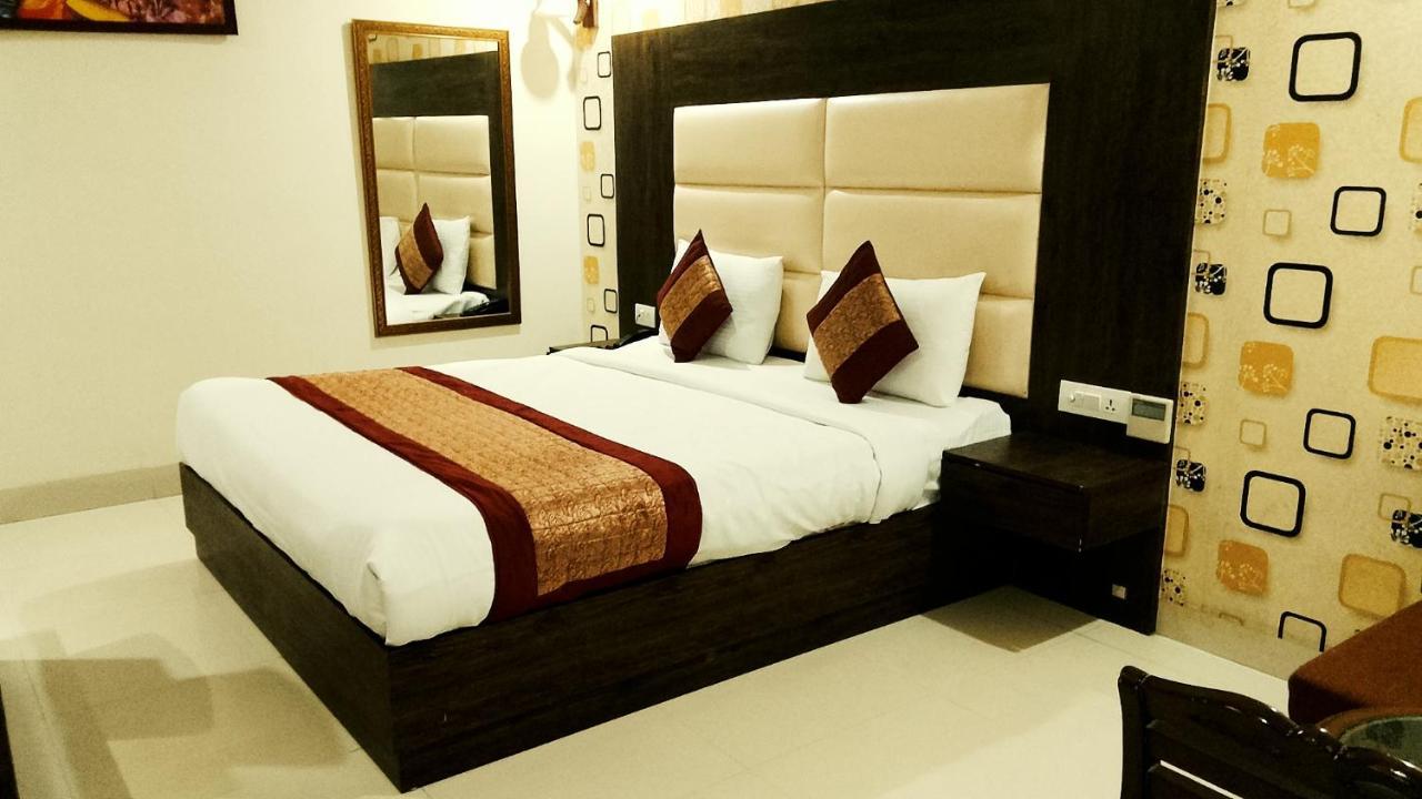 Hotel Nirvana Near Delhi Airport New Delhi