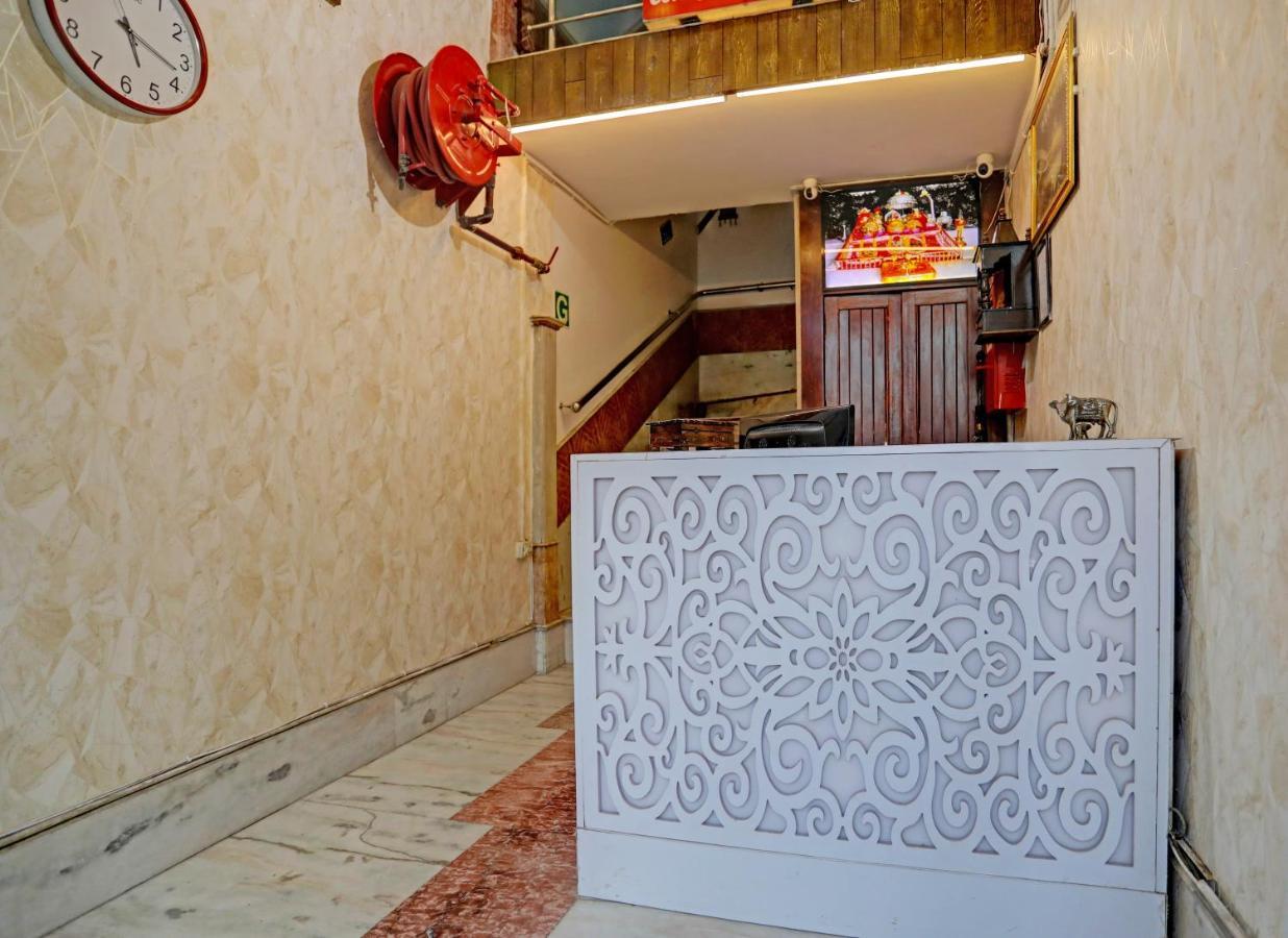 Fabstays-cottage Crown Plaza Hotel